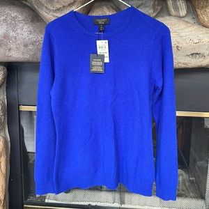 Blue cashmere sweater